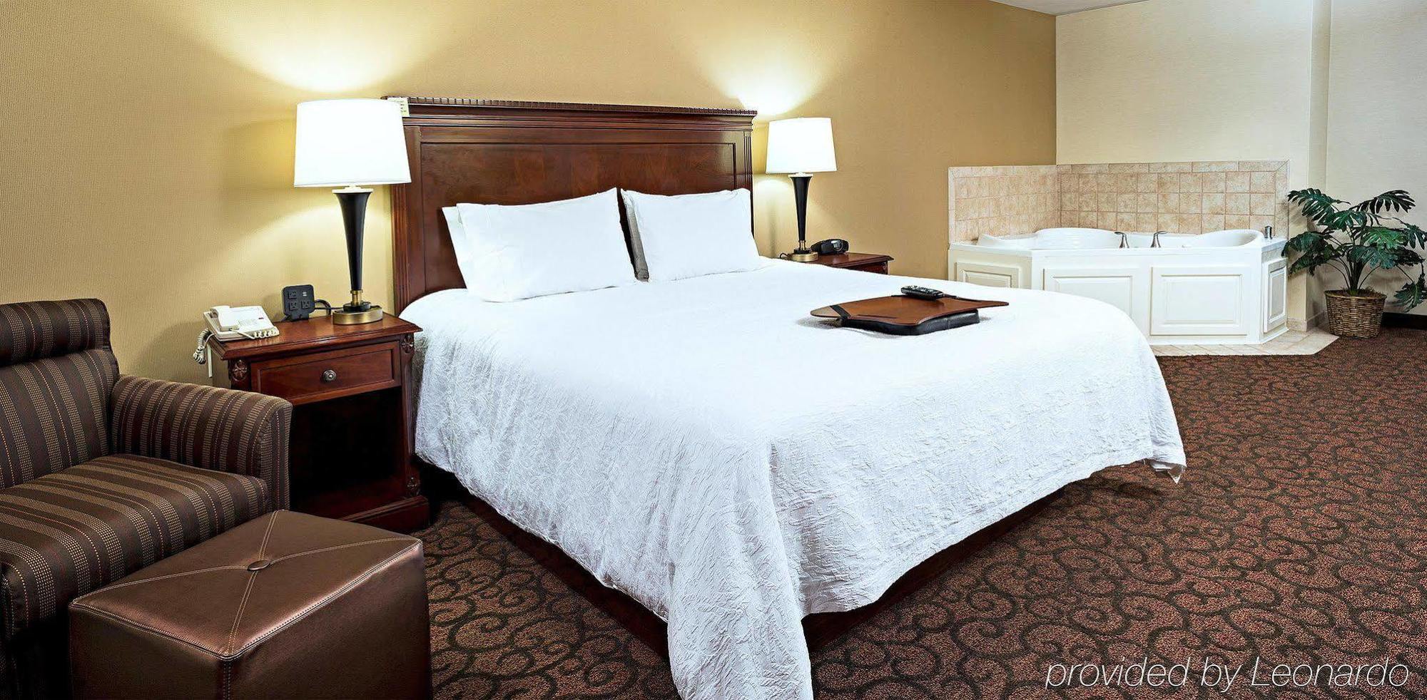 Hampton Inn Littleton Bagian luar foto